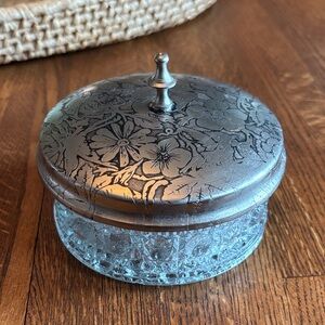 Silver Floral Engraved Glass Trinket Box